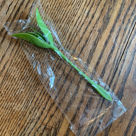 BLOOM Flower 🌹 Napkin Holders NWOT Qty: 20 - Picture 7 of 8